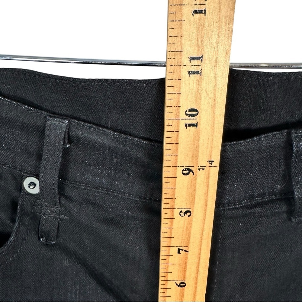 Classic Black Women's Jeans - Picture 15 of 16